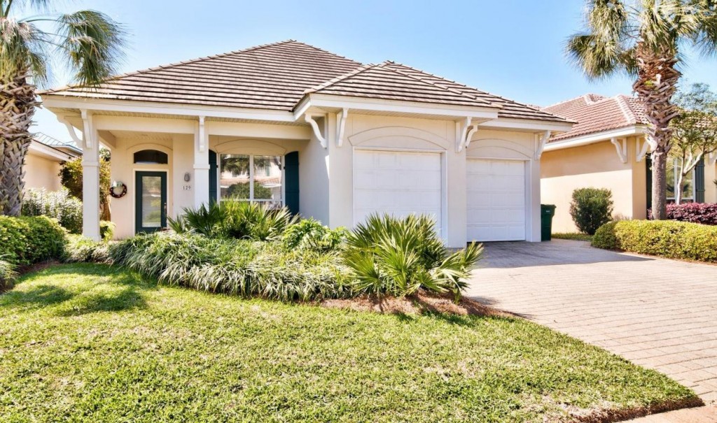 New Listing in Destiny West